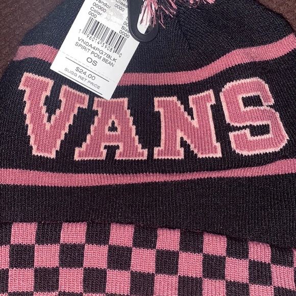 NWT Vans winter hat black & mauve checkered with Vans logo unisex - Picture 2 of 5